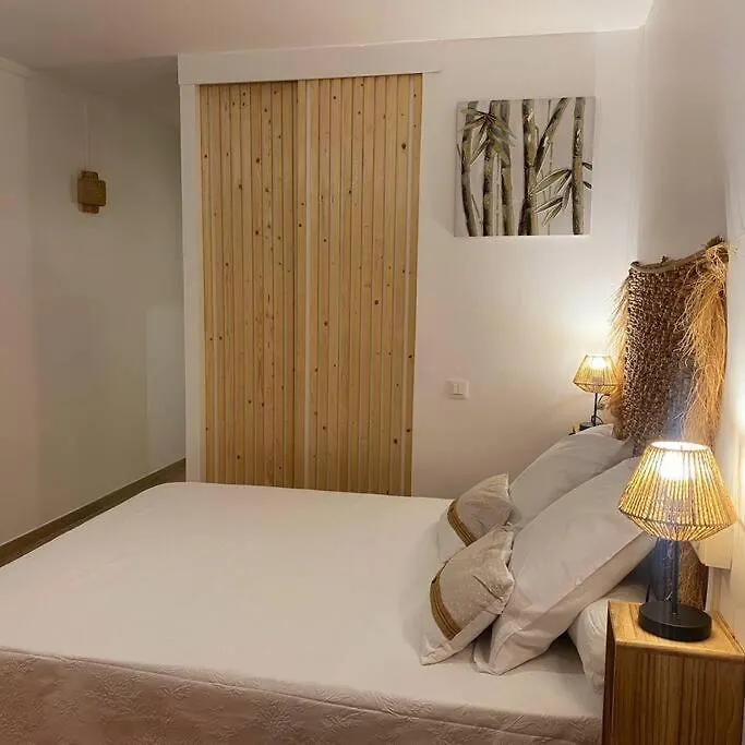 Le Cinderella Apartment Le Diamant 0*,  Martinique